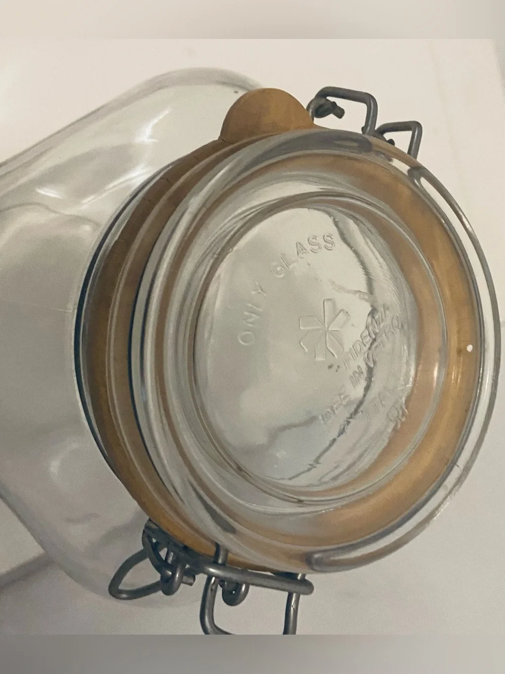 FIOERNZA Glass Storage Jar from Italy. 3L. Rubber seal needs replacing.